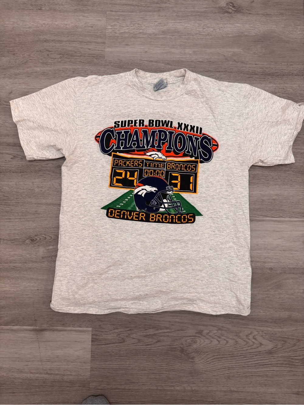 Vintage Denver Broncos Super Bowl XXXIII Champions T-Shirt - White